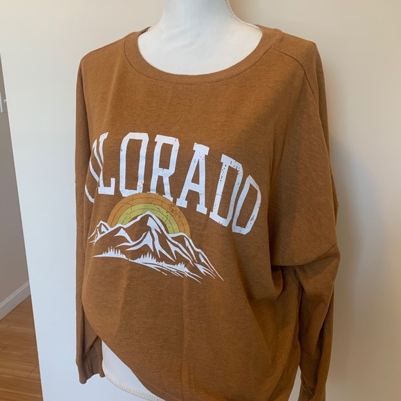 Top - Picture 1 of 6